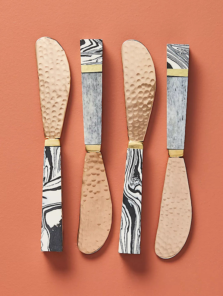 Evie Spreaders