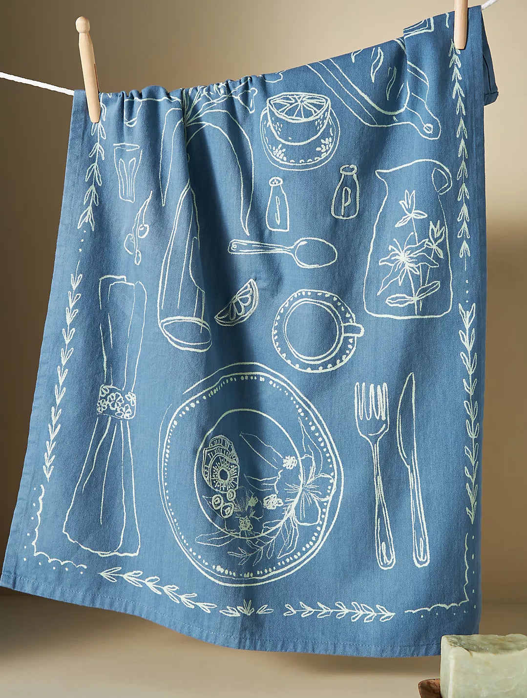 Table Setting Dish Towel